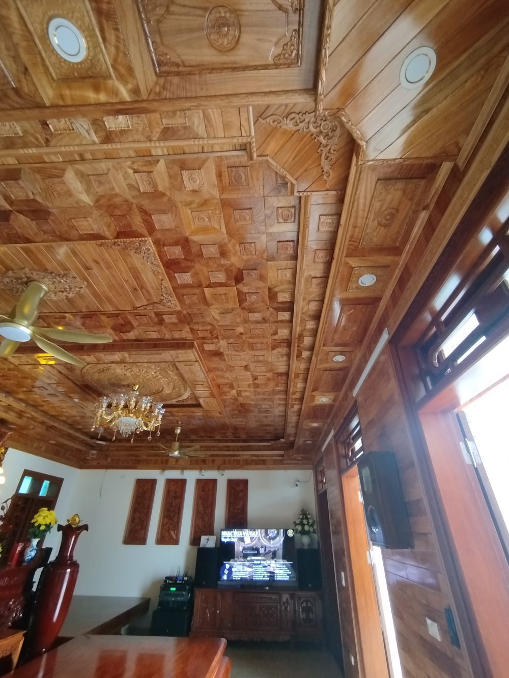 Bàn Giao Nhà Mái Nhật 2 Tầng – Thi Công Trọn Gói, Đúng Tiến Độ Anh kien dan hoa 7 kattahome