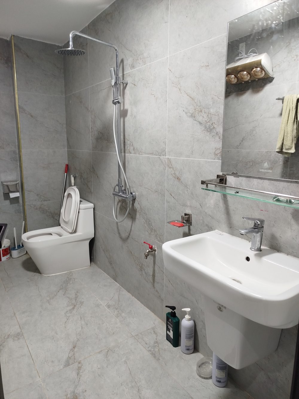 Biệt Thự 2 Tầng Siêu VIP: Không Gian Sống Đẳng Cấp Vượt Thời Gian IMG 20251117 153929