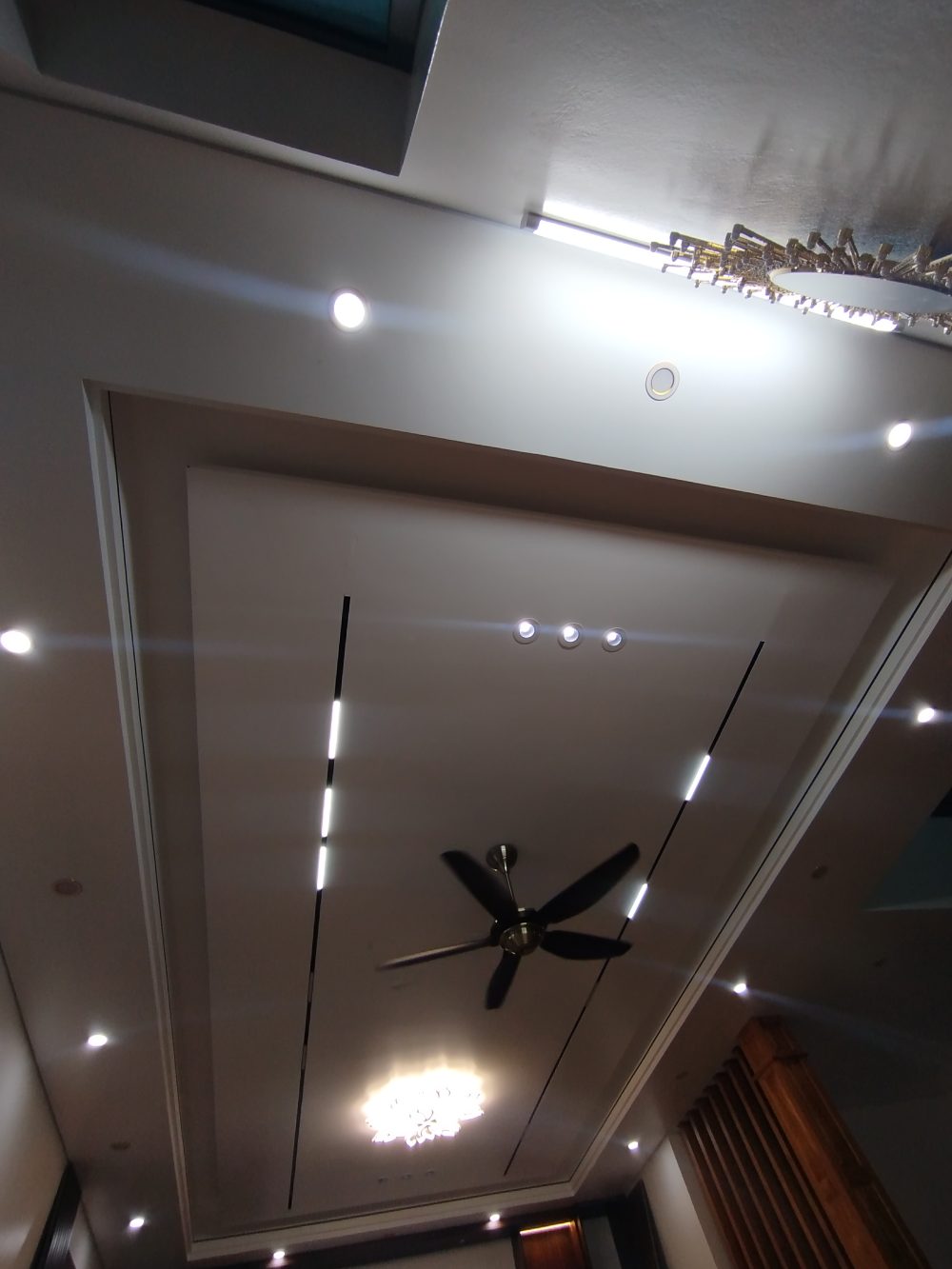 Biệt Thự 2 Tầng Siêu VIP: Không Gian Sống Đẳng Cấp Vượt Thời Gian IMG 20251117 154202