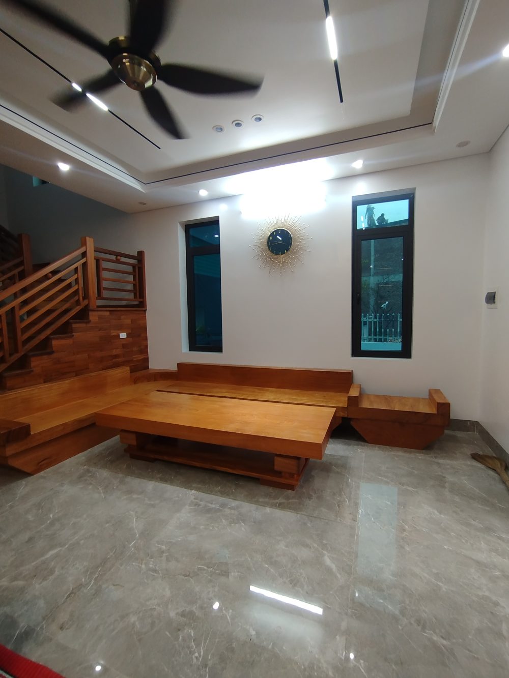 Biệt Thự 2 Tầng Siêu VIP: Không Gian Sống Đẳng Cấp Vượt Thời Gian IMG 20251117 154234