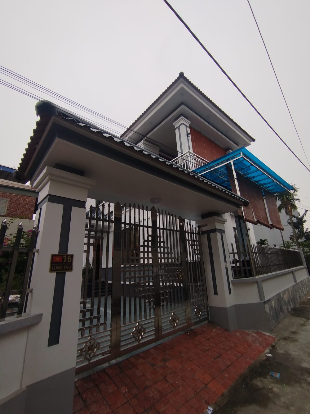 Nhà Mái Nhật 2 Tầng – Giải Pháp Không Gian Đẹp Và Tiện Nghi IMG 20251117 163046