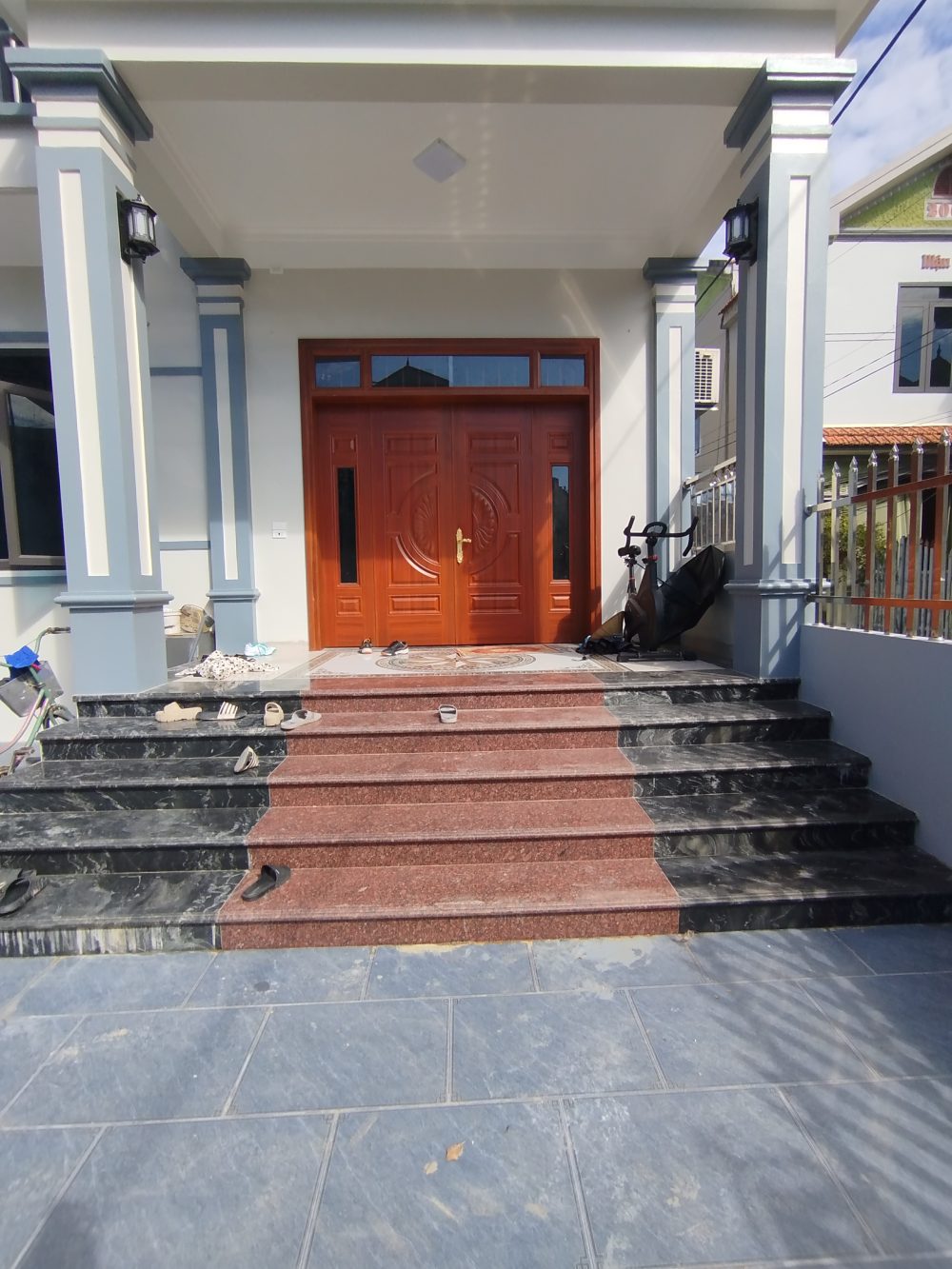 Thiết kế thi công nhà phố tân cổ điển 2 tầng trọn gói IMG 20251120 100354