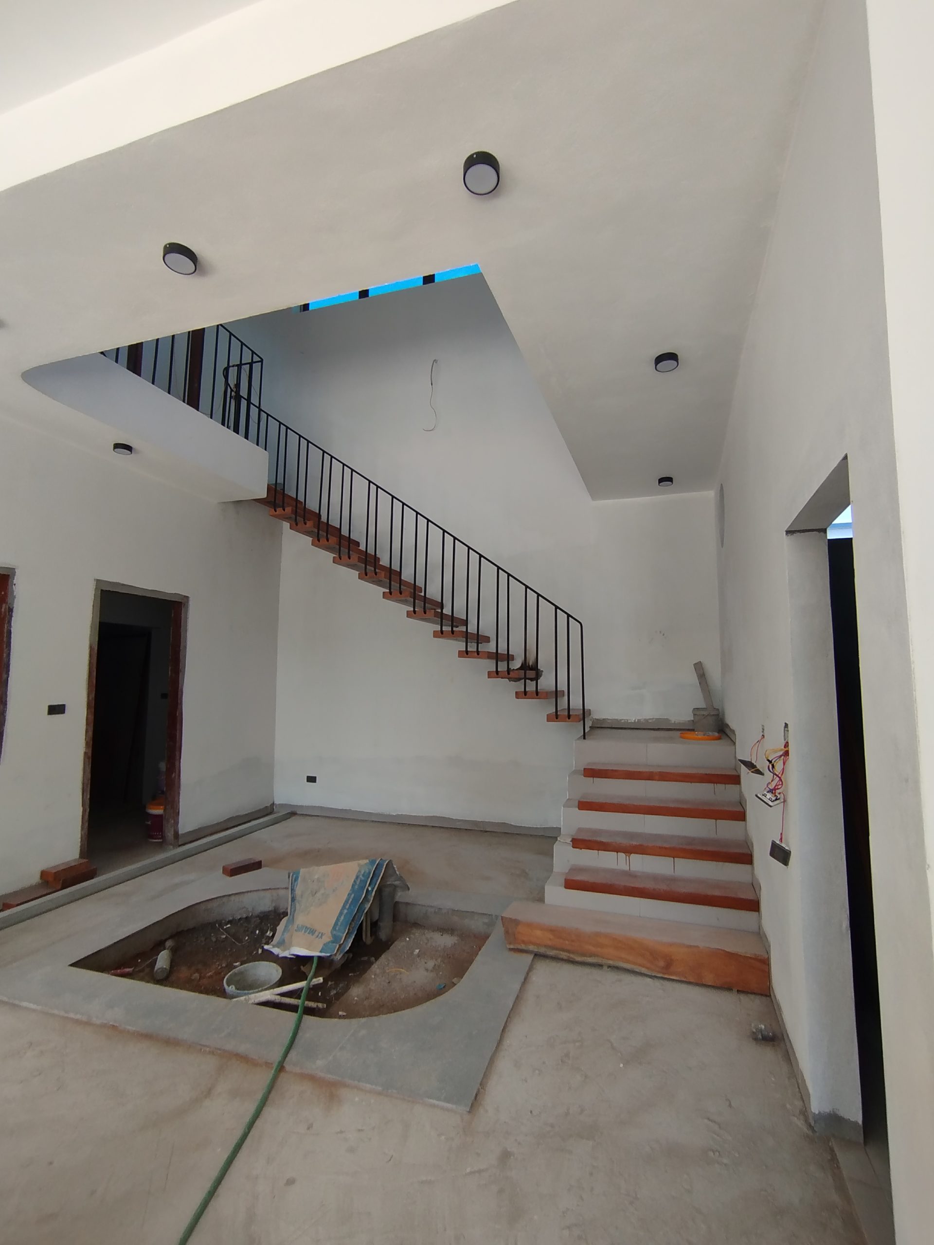 Thi công nhà phố 2 tầng hiện đại – Nâng tầm không gian sống Thi công nhà phố 2 tầng hiện đại – Nâng tầm không gian sống - Ảnh 5