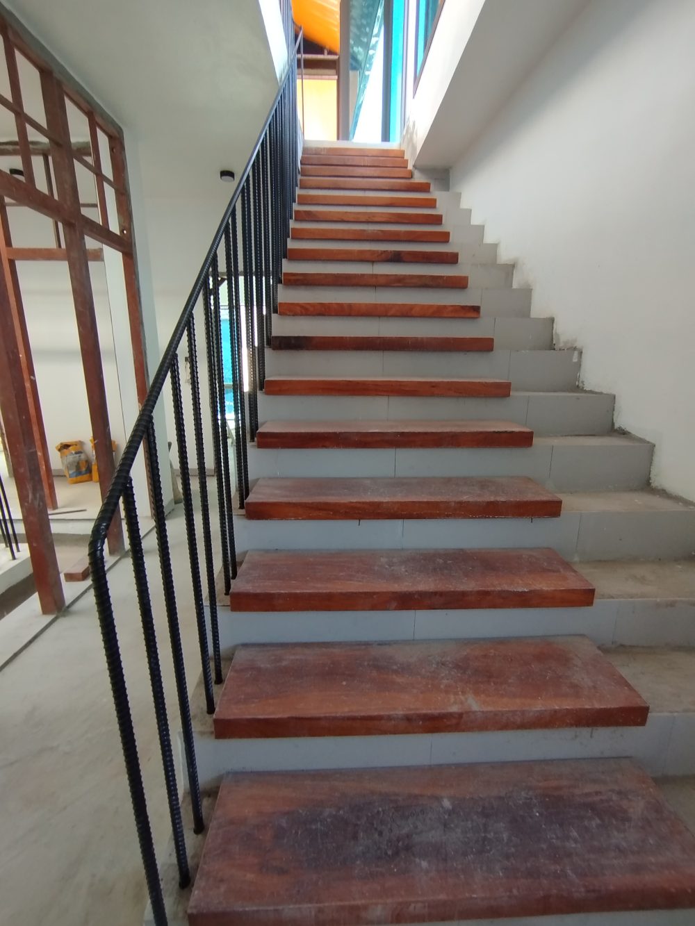 Thi công nhà phố 2 tầng hiện đại – Nâng tầm không gian sống IMG 20251120 105207