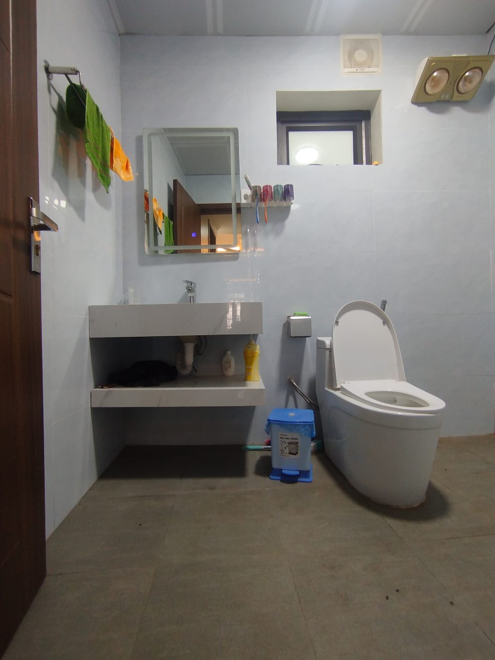 Công trình nhà phố 2 tầng hiện đại IMG 20251122 104950