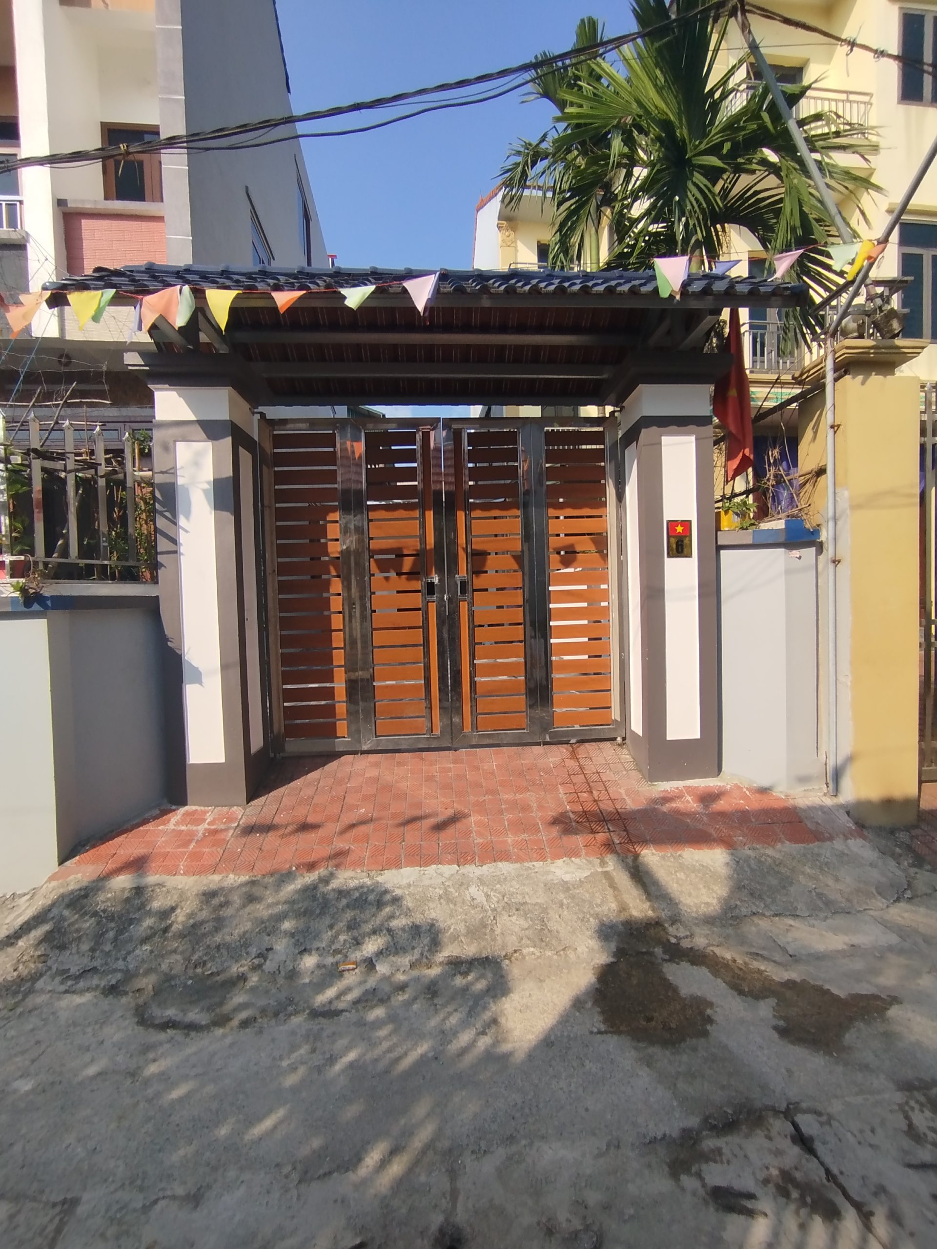 Nhà phố 3 tầng màu sắc nổi bật Nhà phố 3 tầng màu sắc nổi bật - Ảnh 19