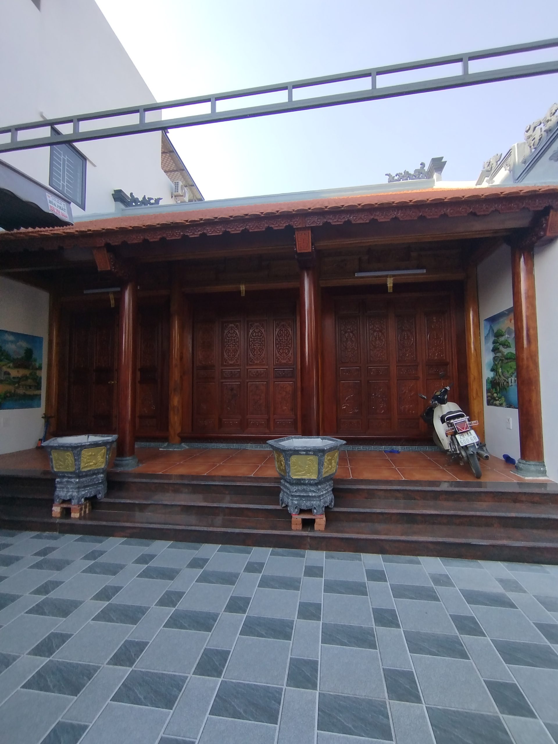 Nhà thờ 3 gian kết hợp nhà ống Nhà thờ 3 gian kết hợp nhà ống - Ảnh 11