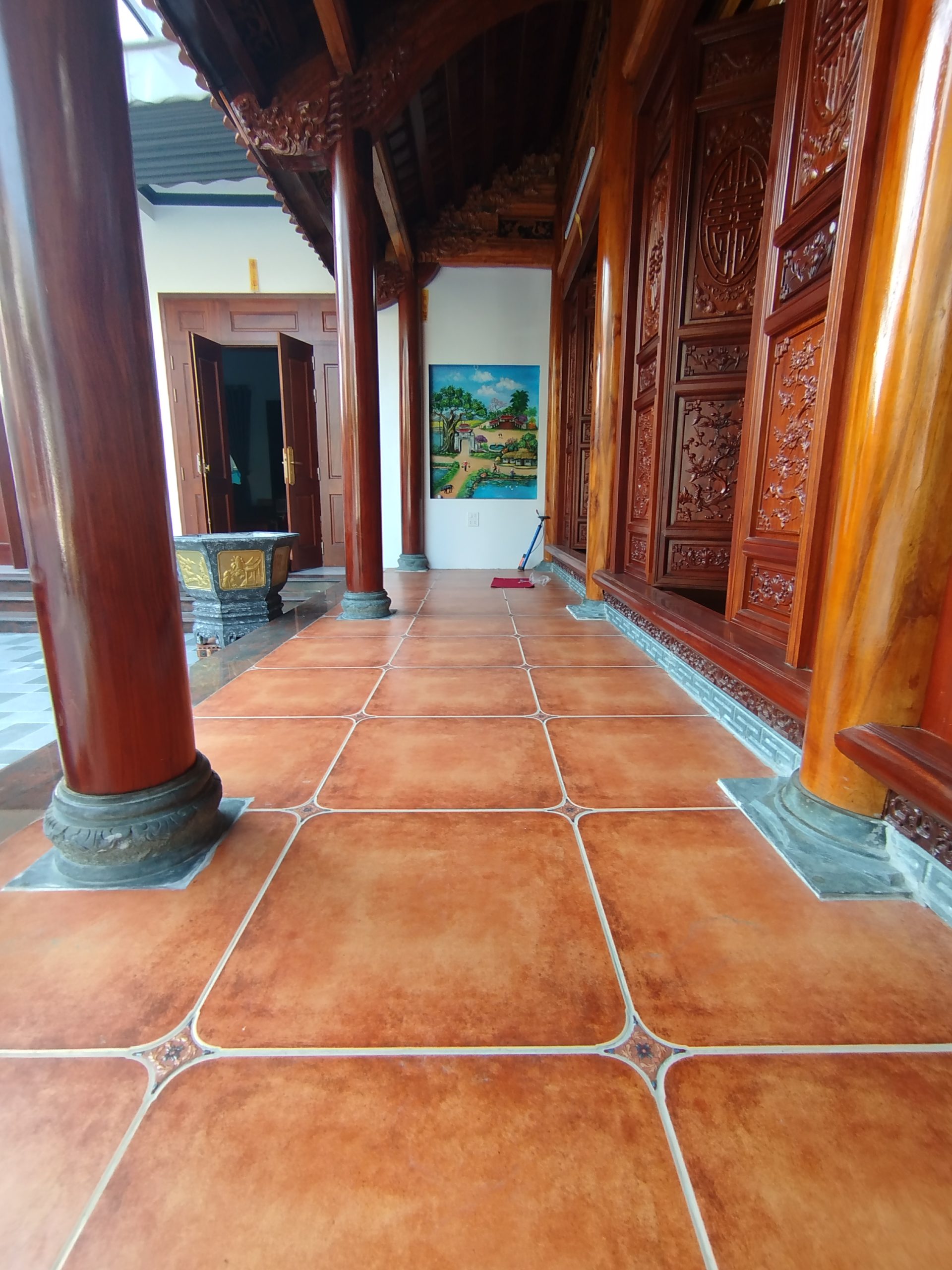 Nhà thờ 3 gian kết hợp nhà ống Nhà thờ 3 gian kết hợp nhà ống - Ảnh 2