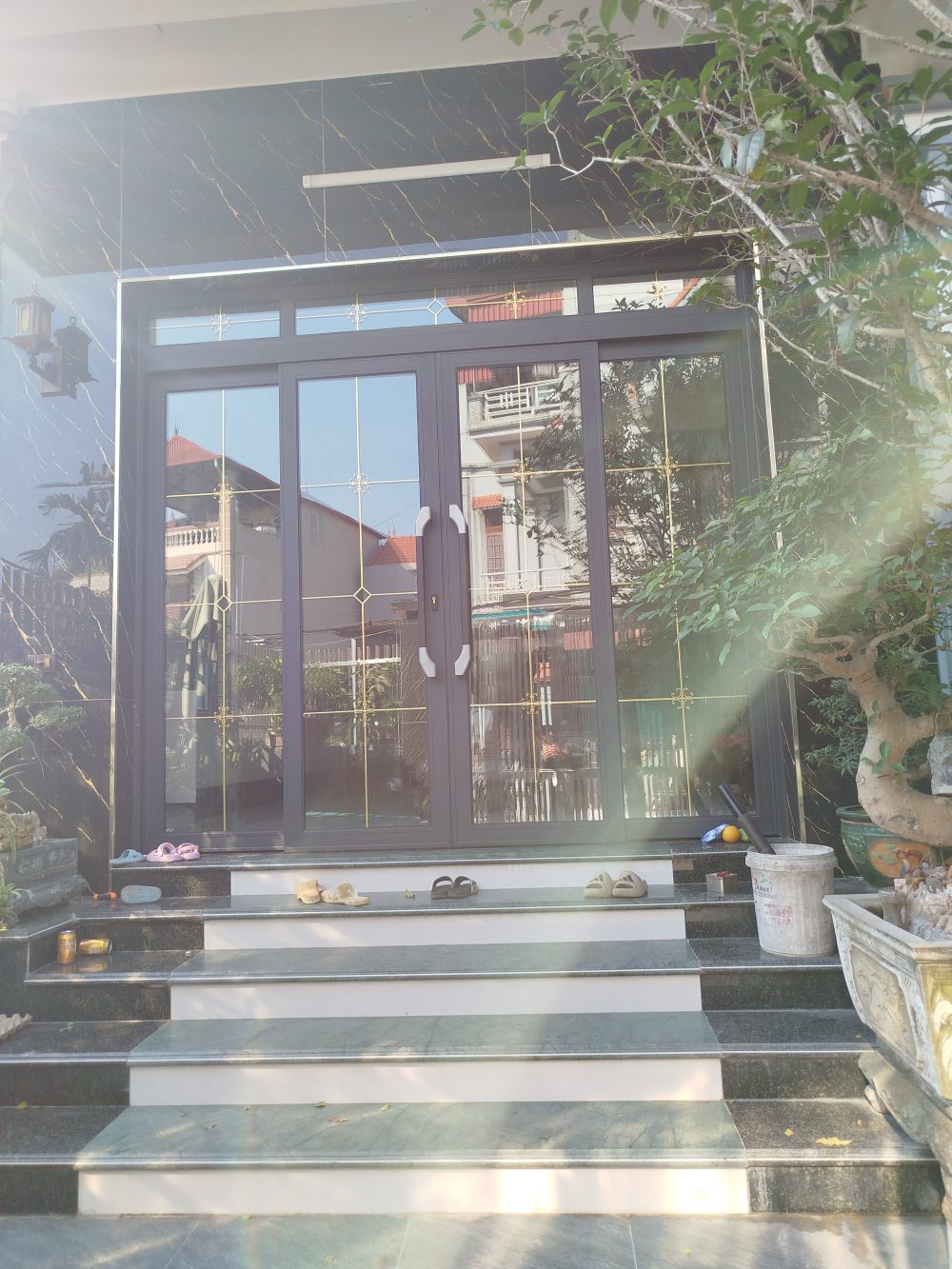 Nhà phố 3 tầng phong cách hiện đại IMG 20251124 090731