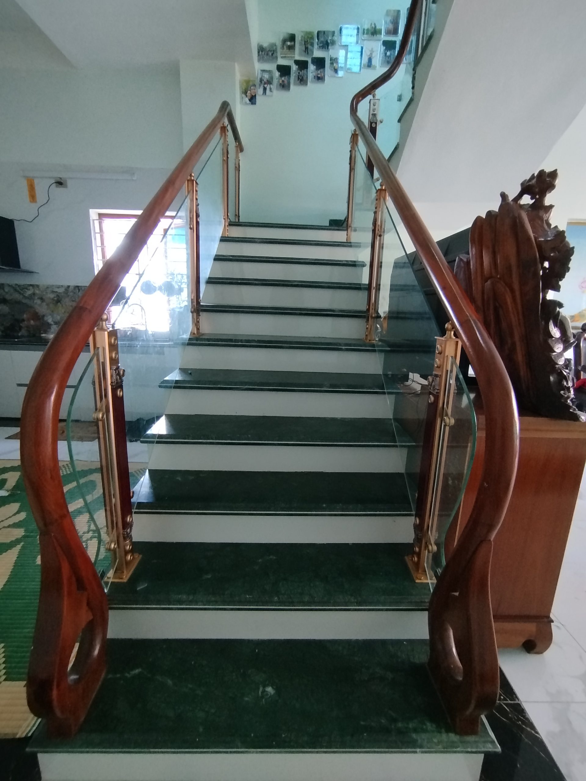 Nhà phố 3 tầng phong cách hiện đại Nhà phố 3 tầng phong cách hiện đại - Ảnh 6