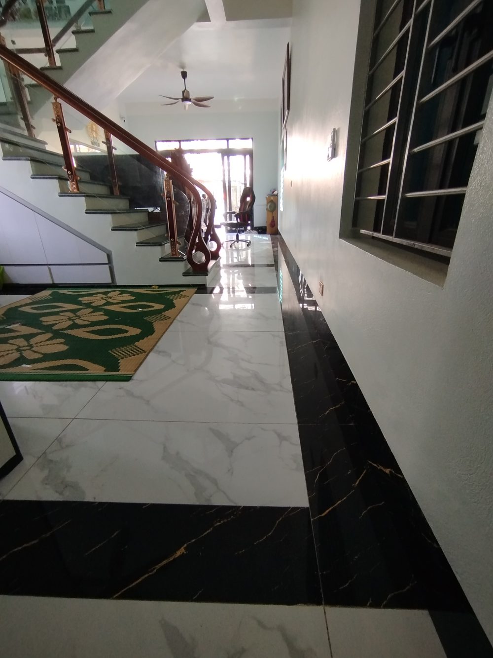 Nhà phố 3 tầng phong cách hiện đại IMG 20251130 104902