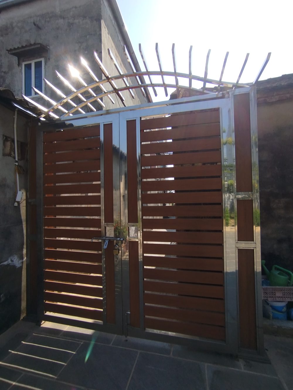 Nhà mái nhật 2 tầng đơn giản đủ tiện ngi IMG 20251130 110047