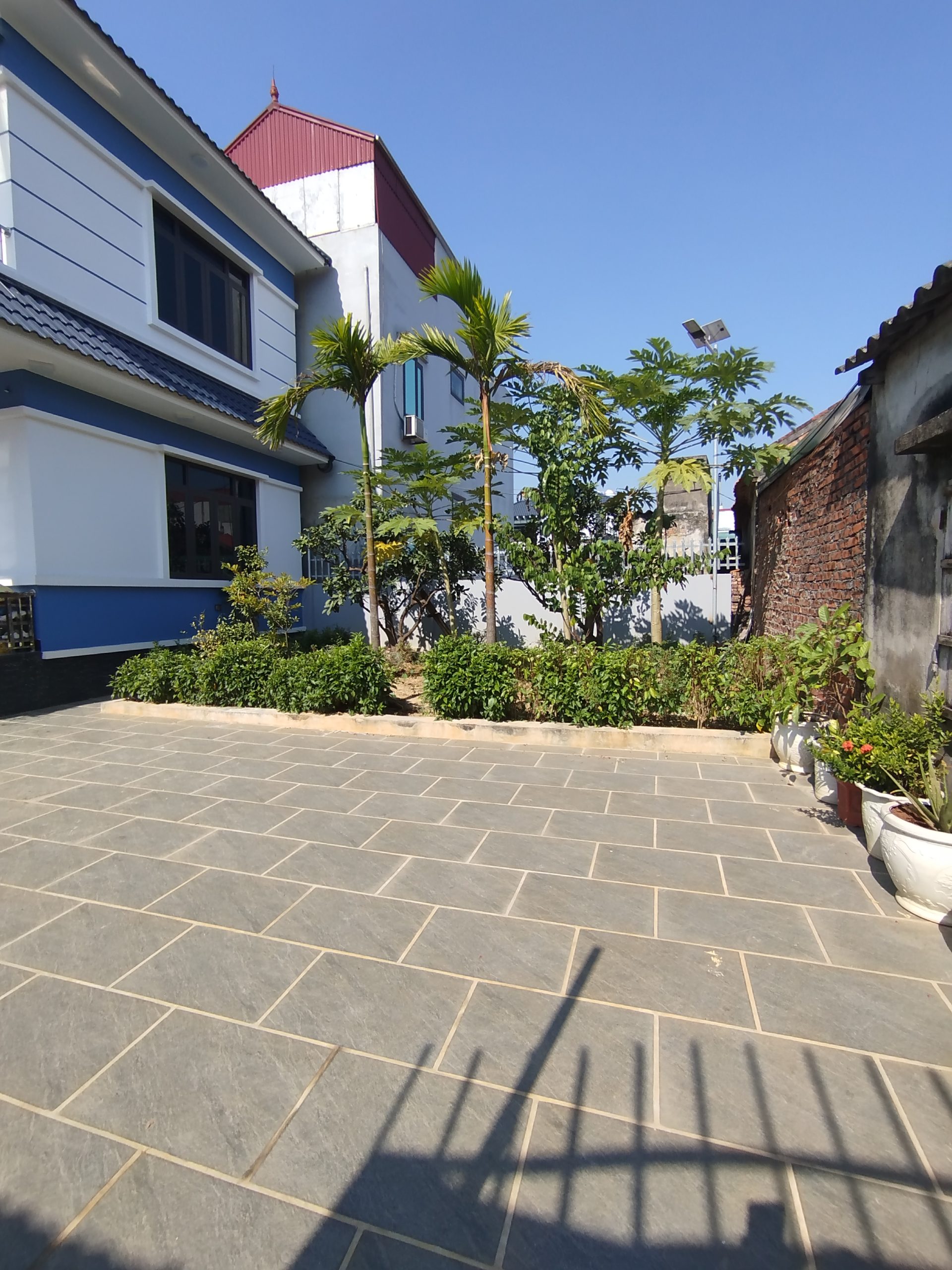 Nhà mái nhật 2 tầng đơn giản đủ tiện ngi Nhà mái nhật 2 tầng đơn giản đủ tiện ngi - Ảnh 9