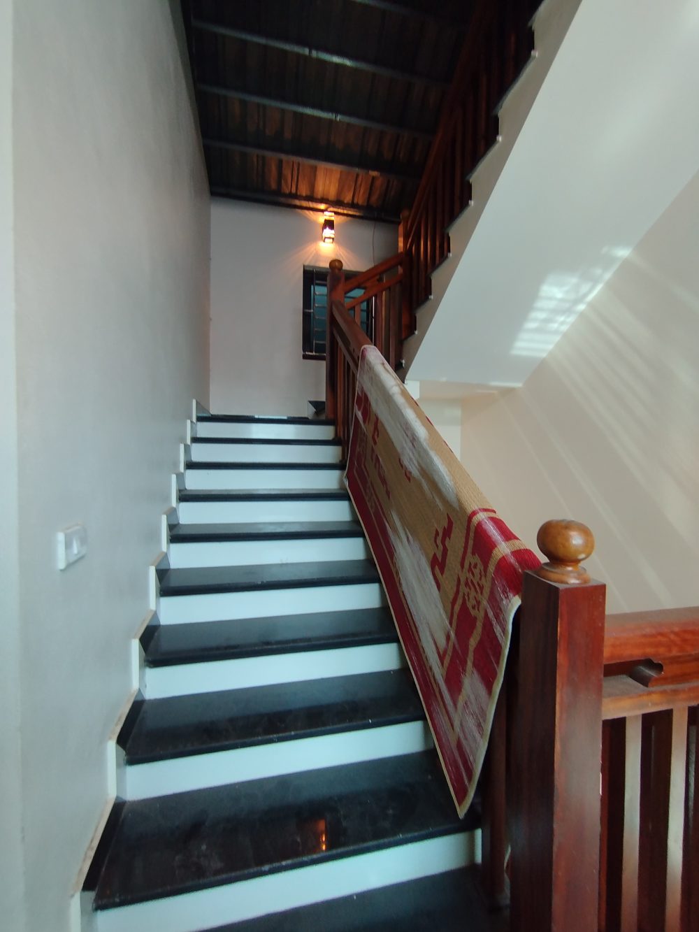 Nhà mái nhật 2 tầng đơn giản đủ tiện ngi IMG 20251130 110720